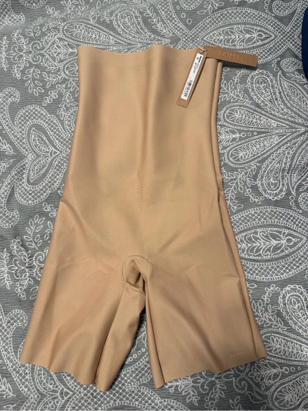 SKIMS - CORE SCULPT HIGH WAISTED SHORT